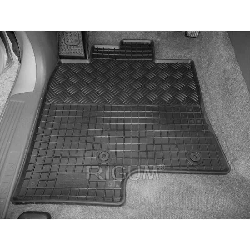 Gumene  patosnice Mitsubishi Pajero 2000-2006