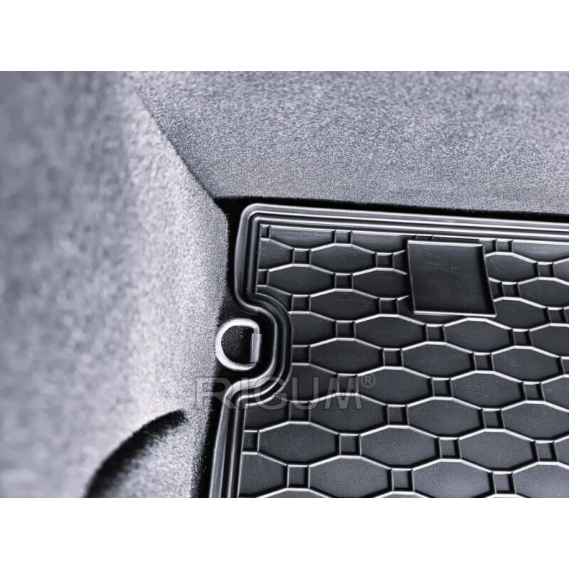 Gepek Patosnice 426083  Peugeot 308 SW Karavan 2013-2021