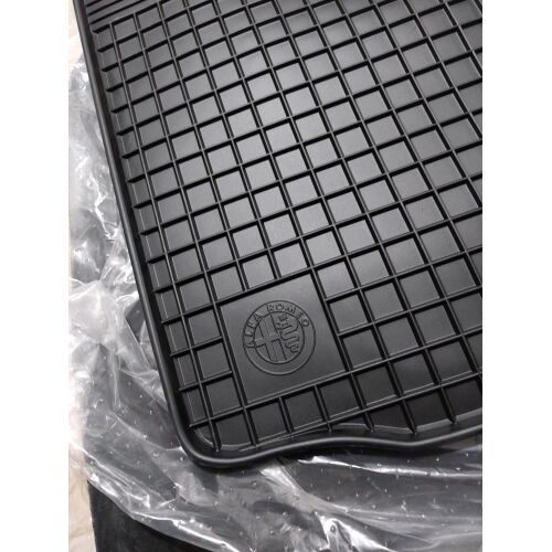 Gumene  patosnice  Alfa Romeo 147 2000-2011