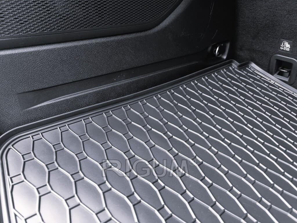 Gepek Patosnica Jeep Renegade 2014-2026(414011) 2 Gepek Patosnica Jeep Renegade 2014-2024 (414011)