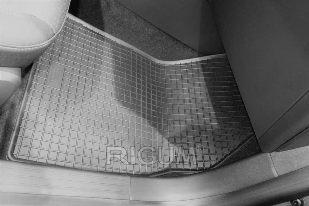 Gumene patosnice Rigum Renault Clio V 2019- (904956) 2 Gumene patosnice Rigum Renault Clio V 2019- (904956)