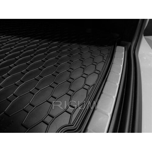 Gepek patosnica  Volvo XC60 2017