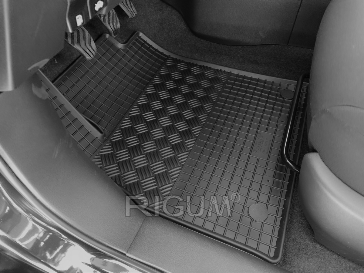 Gumene Patosnice Rigum Nissan Micra 2017- (904154) 2 Gumene Patosnice Rigum Nissan Micra 2017- (904154)