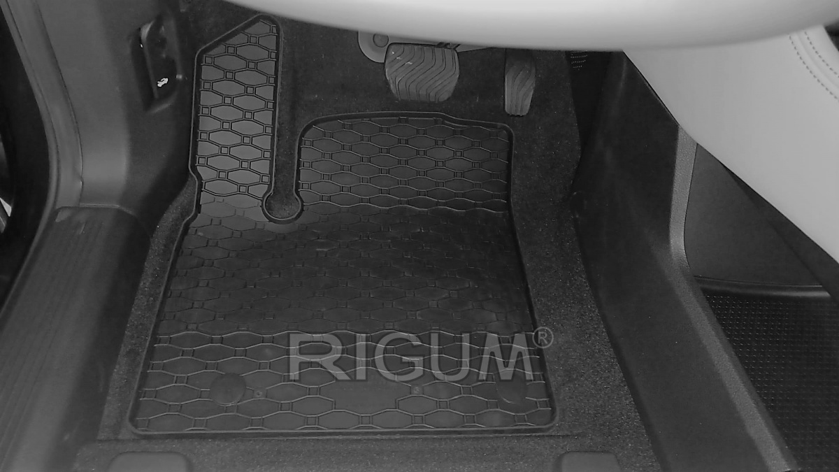 Gumene Patosnice Rigum Nissan X-Trail e-power 2023- (905977) 2 Gumene Patosnice Rigum Nissan X-Trail e-power 2023- (905977)