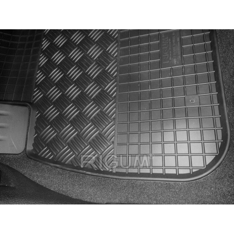 Gumene Patosnice Rigum Bmw 2 Active Tourer 2015- (903058)